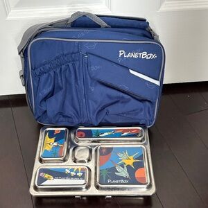 Navy Kids Lunch Bag and Container Set